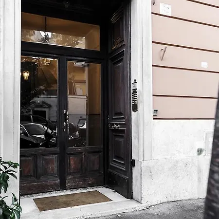 Pensión Serafino 4*